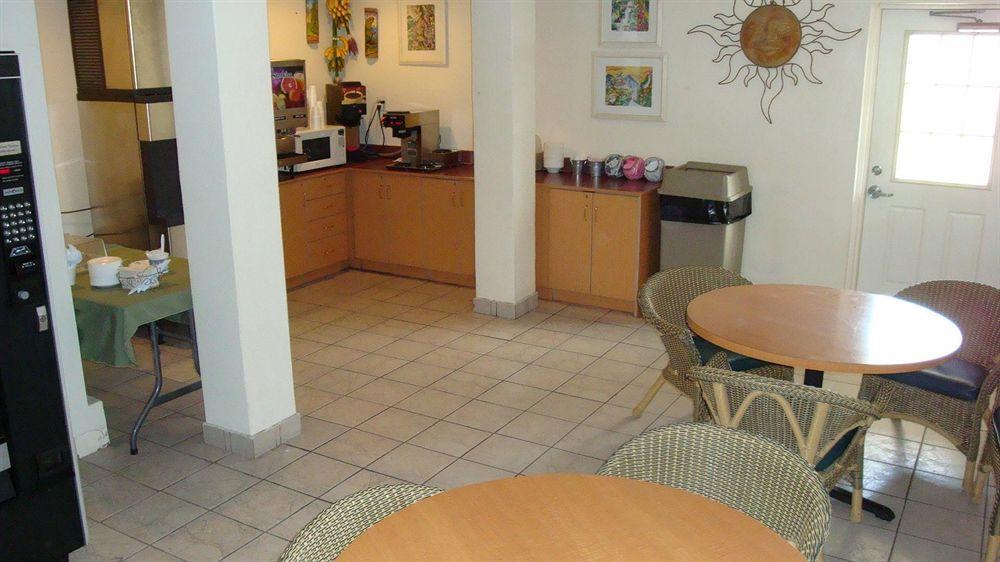 Best Western Beachside Inn South Padre Island Restoran gambar